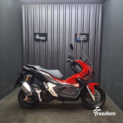 HONDA ADV 